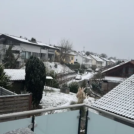 Haus Am Vogesenblick شقة *